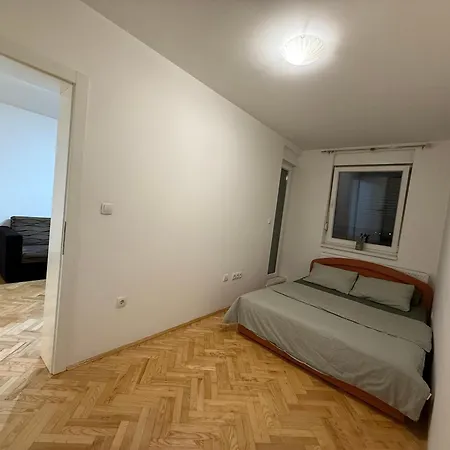 Xenia 아파트 비옐리나